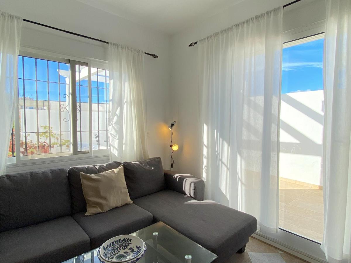 Villa Sandra Little Haven Apartment Нерха Экстерьер фото